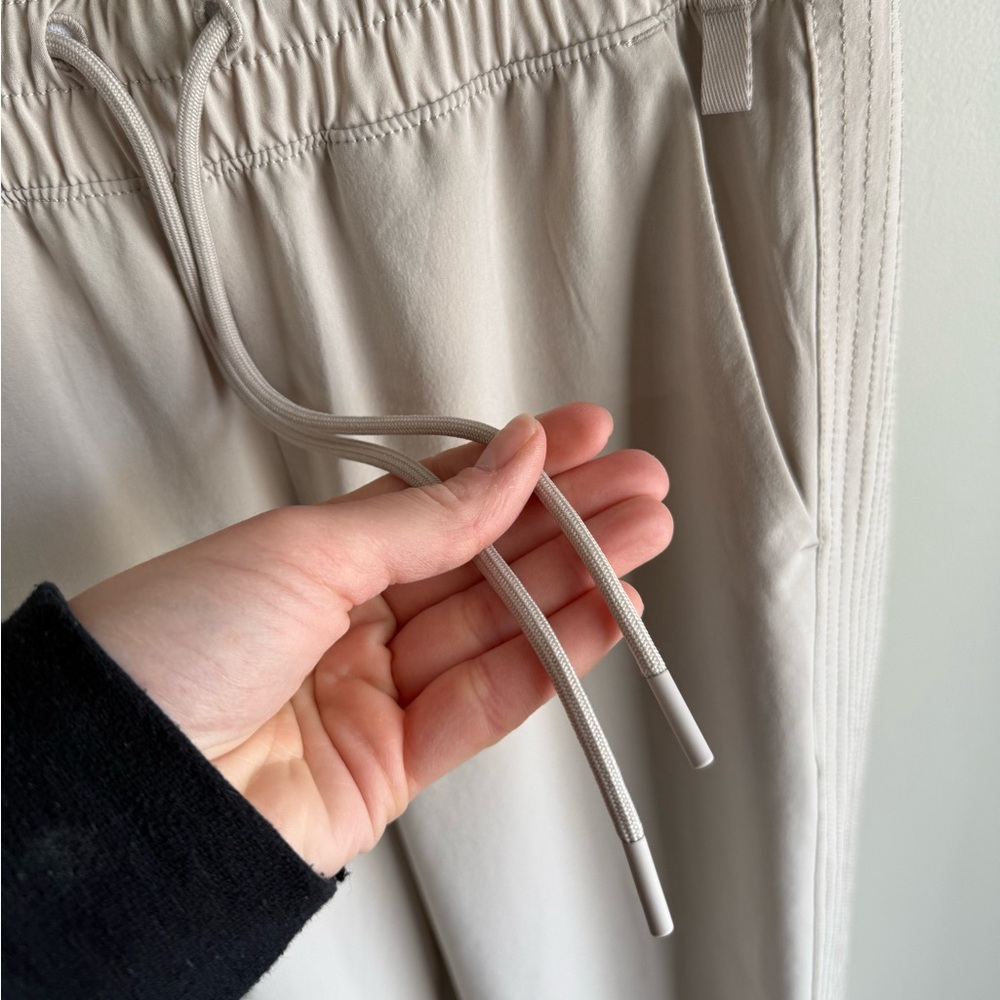 Athleta Avenue Wide Leg Crop Pant - Cream - Size 4 - Picture 7 of 12